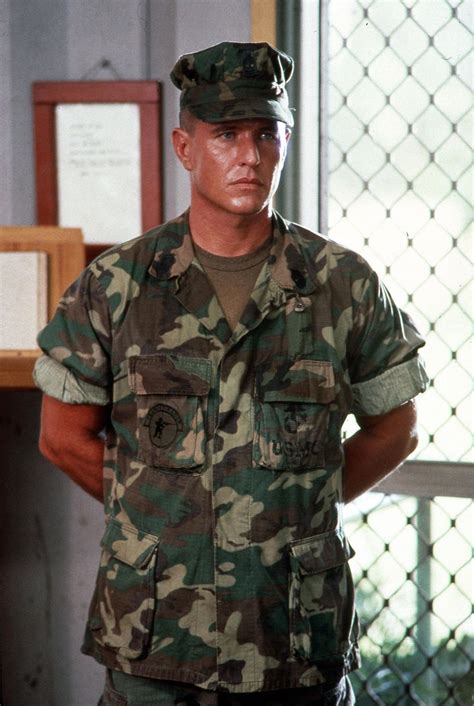 tom berenger sniper